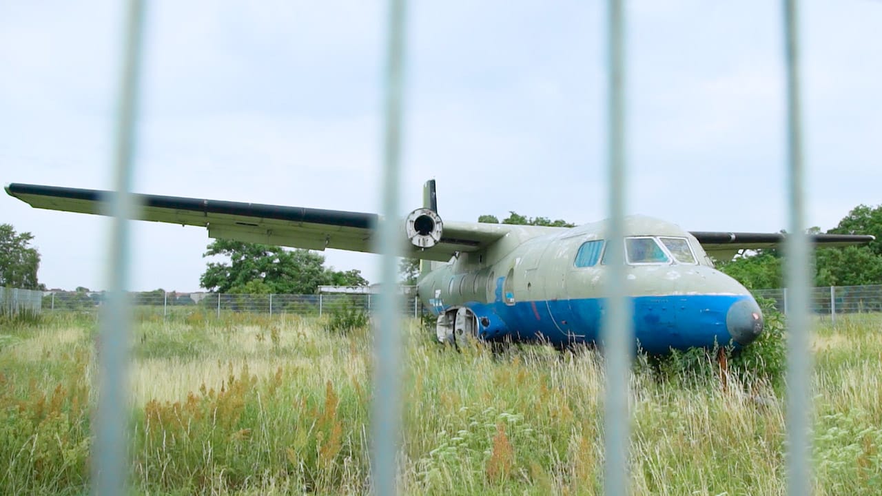 Berlin's Coolest Public Park Is Tempelhof Airport  Post feature image