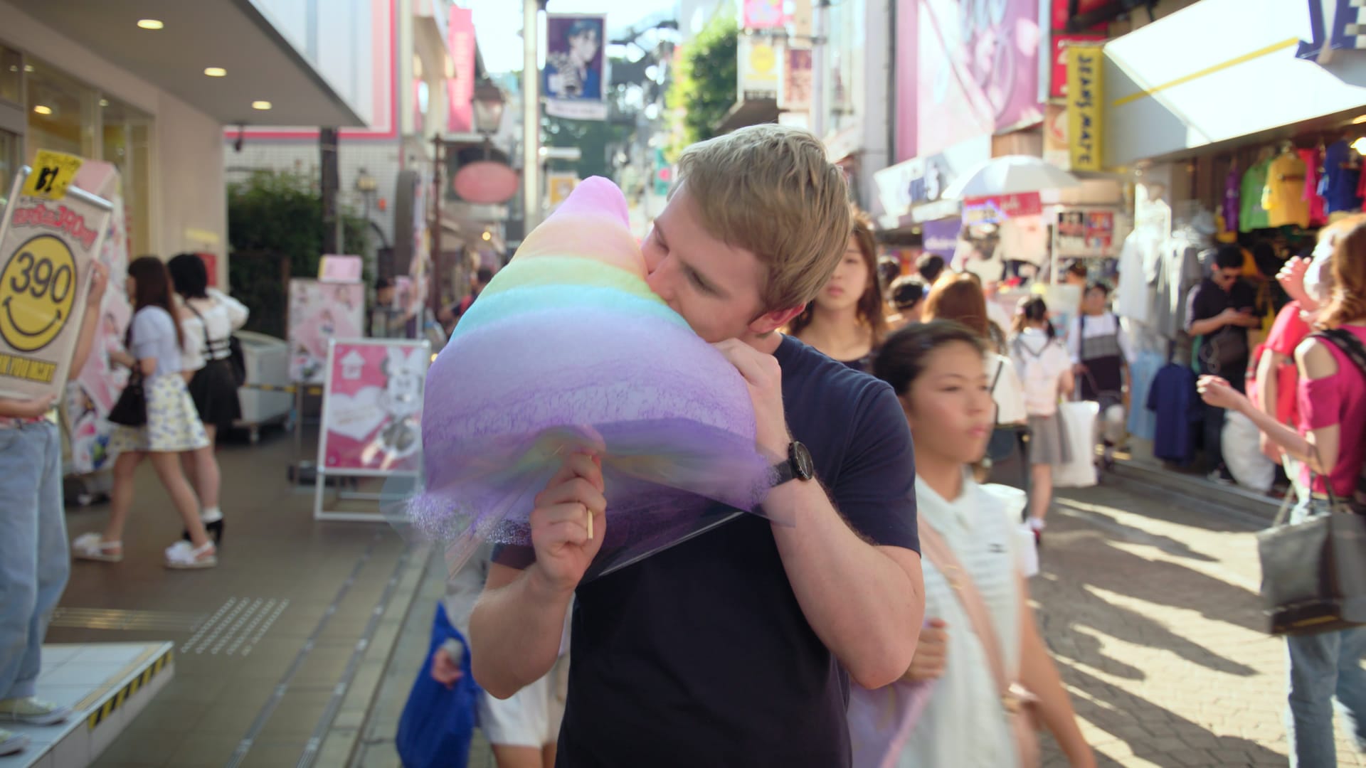 Takeshita Street Giant Rainbow Cotton Candy