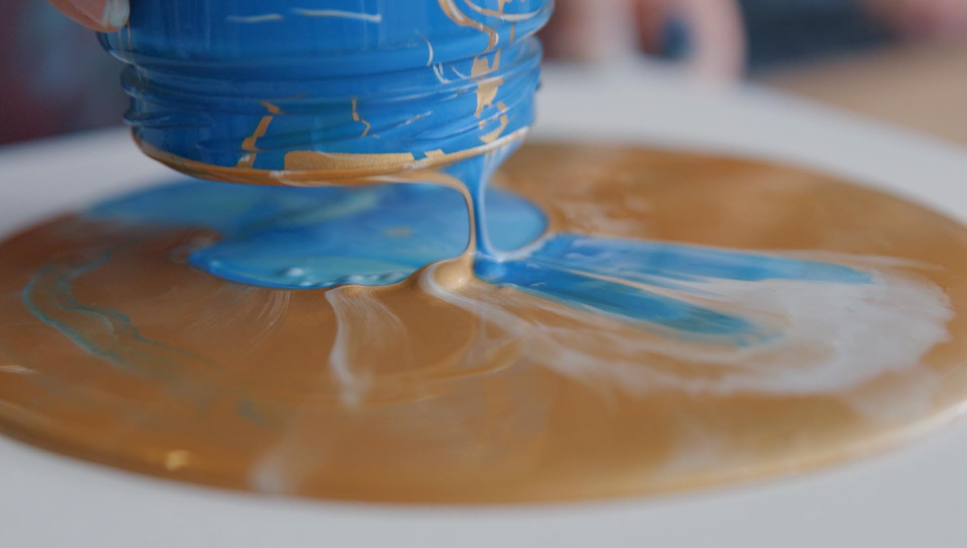PMQ Paint Pouring Close Up
